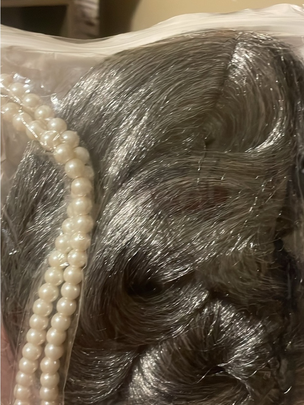 Old lady 👵🏼 wig with bun and pearls